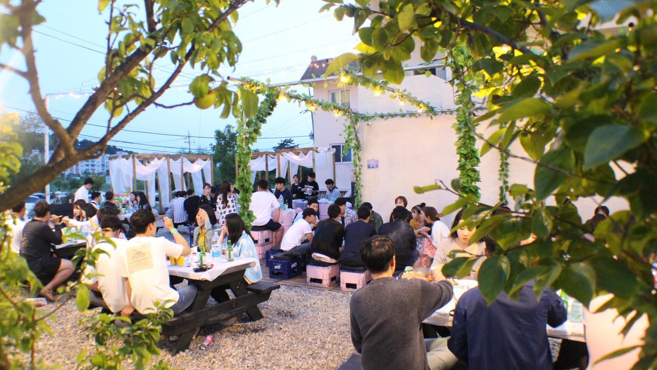 Fall Guesthouse Gangneung Exterior foto